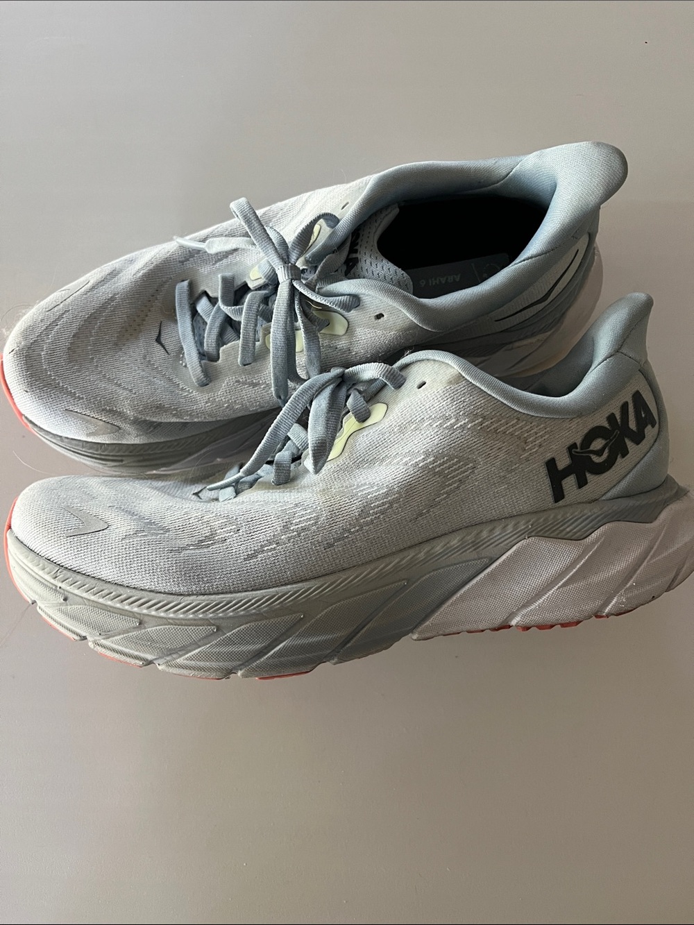 Hoka Light Grey/White Cushioned Road Running Shoes
